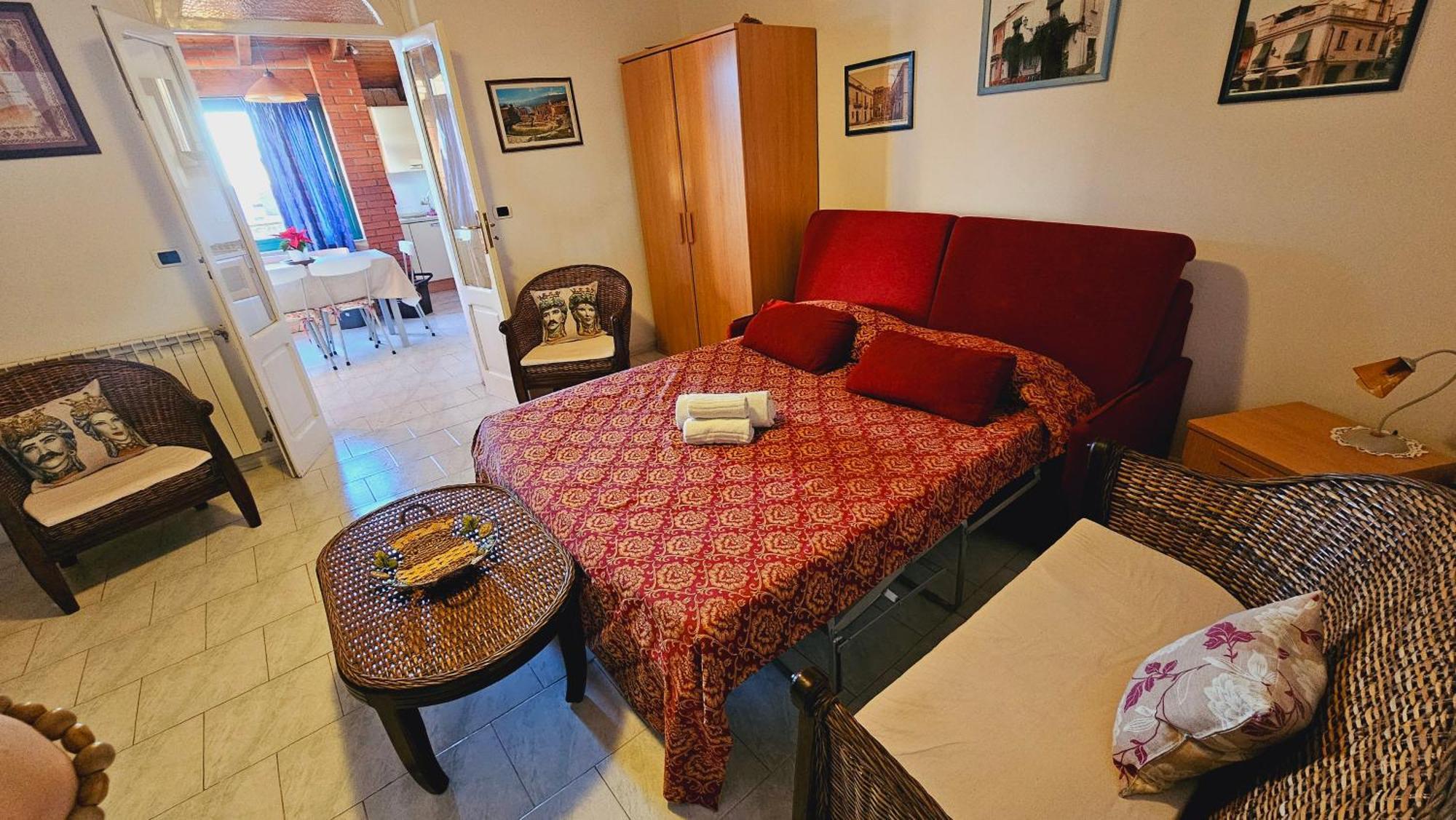 Апартаменты Casa Rando Mary'S House Таормина Экстерьер фото