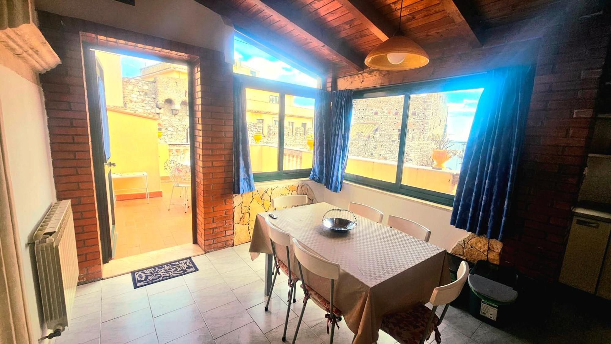 Апартаменты Casa Rando Mary'S House Таормина Экстерьер фото